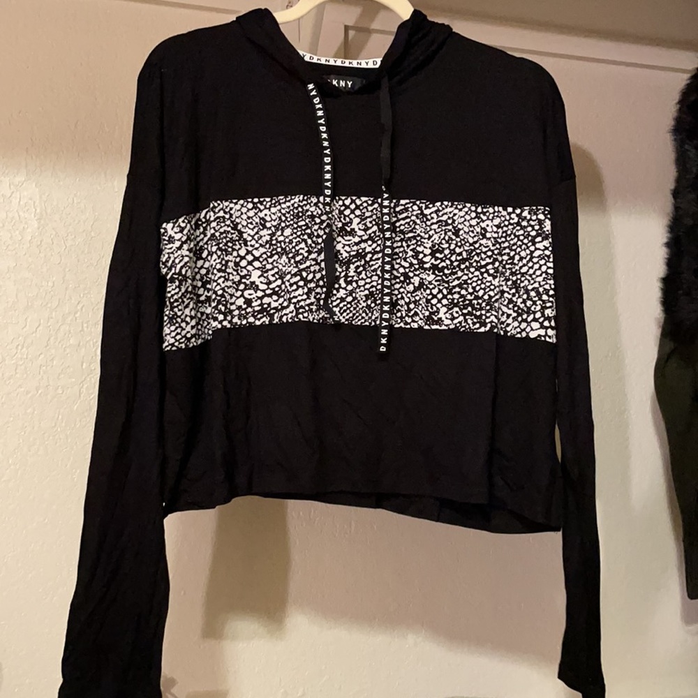 DKNY cropped hooded lounge top